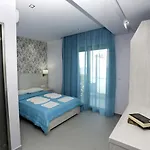 Akti
