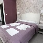 Akti 酒店 佩弗卡里